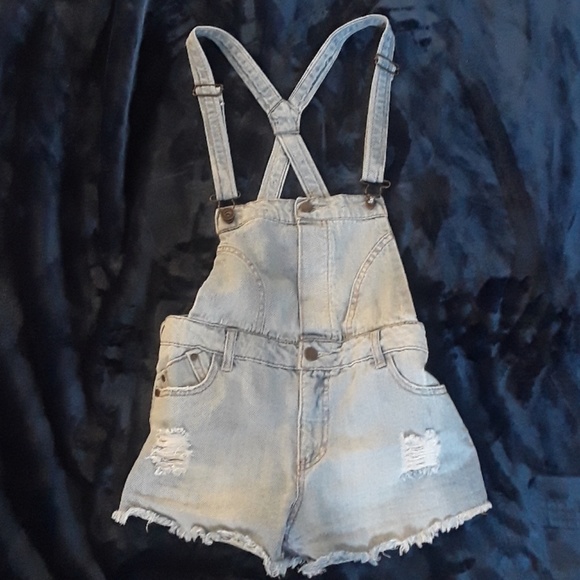 Washed/faded Jeans color, overall - Picture 1 of 4